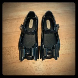 Mini Melissa bow shoes size 7 toddler